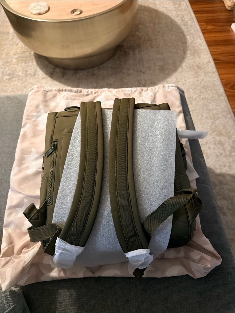NWT DAGNE DOVER-INDI NEOPRENE DIAPER BACKPACK | Dark Moss | Medium - Picture 9 of 10